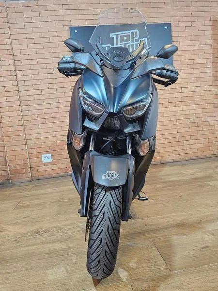 YAMAHA XMAX 2023 - Foto 2