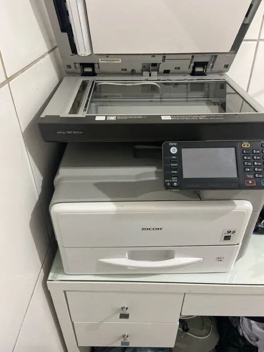 Máquina xerox Ricoh Aficio MP301spf