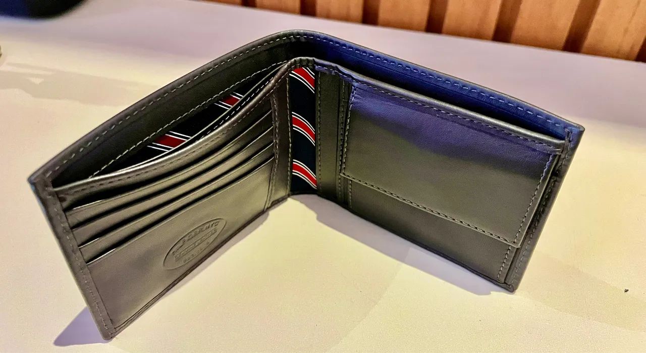 Carteira Tommy Hilfiger - Original e Nova - Foto 5