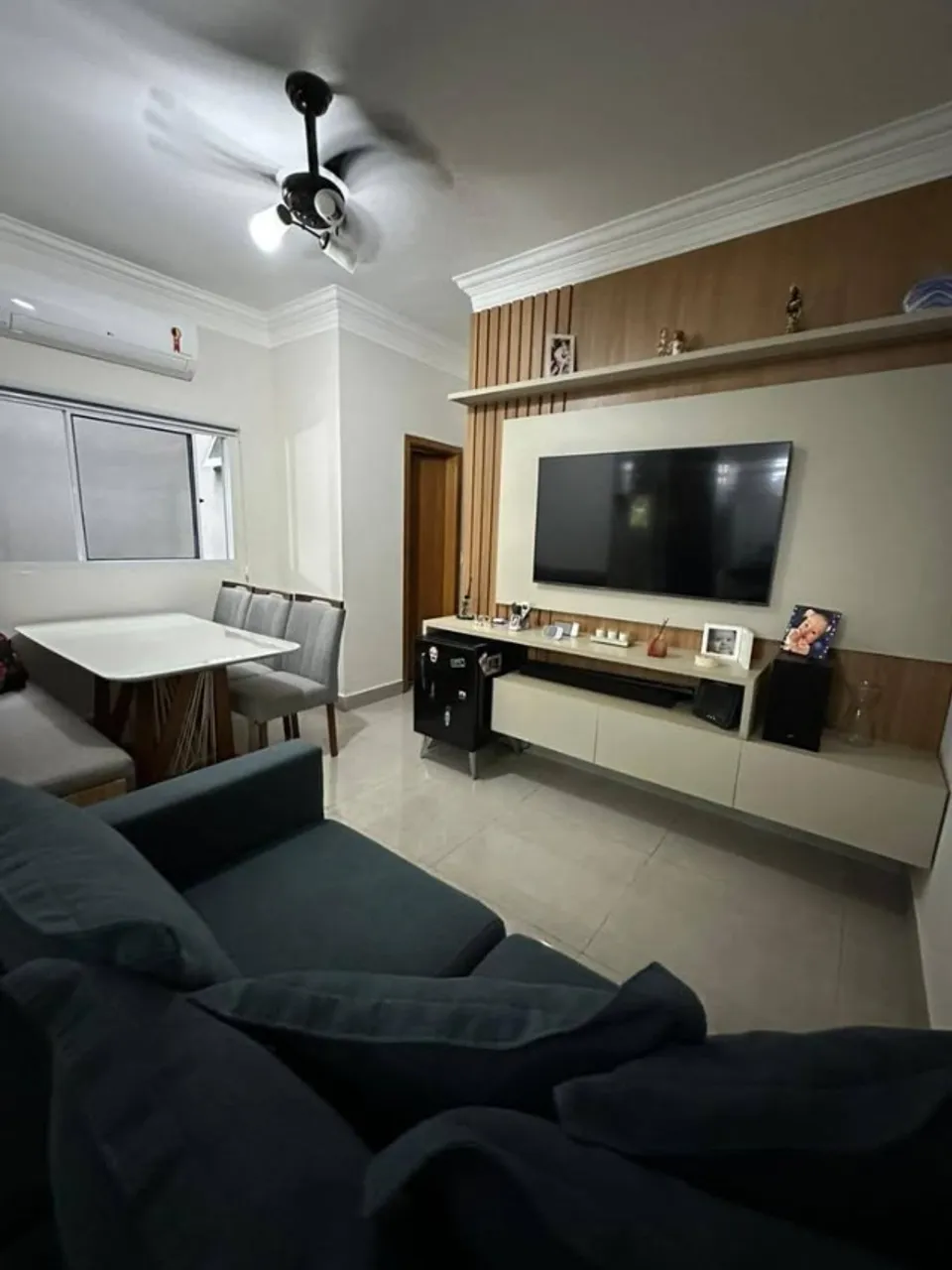 Casa em Condomínio Fechado 3 quartos 2 Banheiros