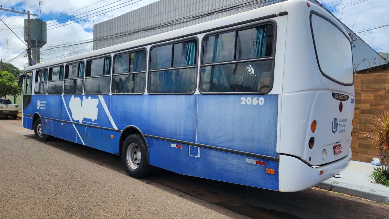  Busscar urbanuss pluss 2006 - Foto 4