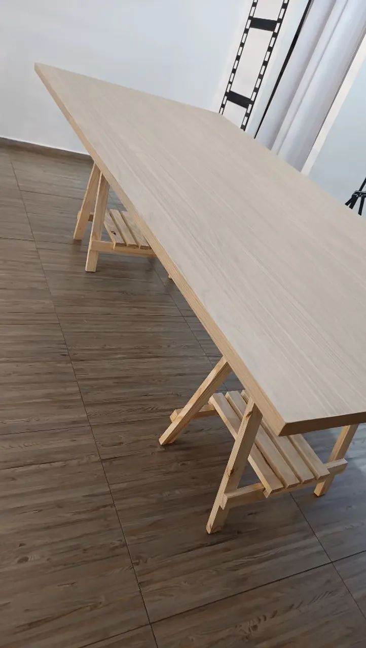 Mesa MDF  com cavaletes 210x100cm  - Foto 3