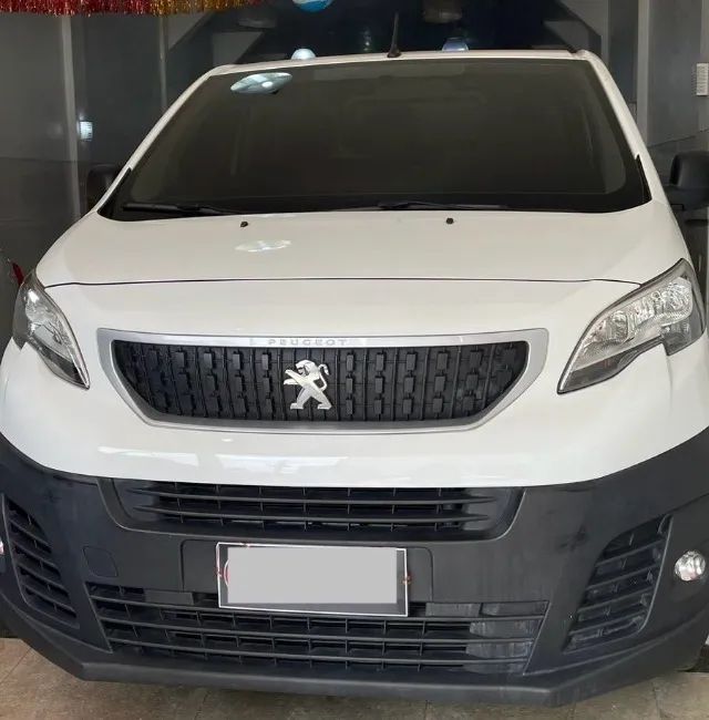 Furgão Peugeot Expert 