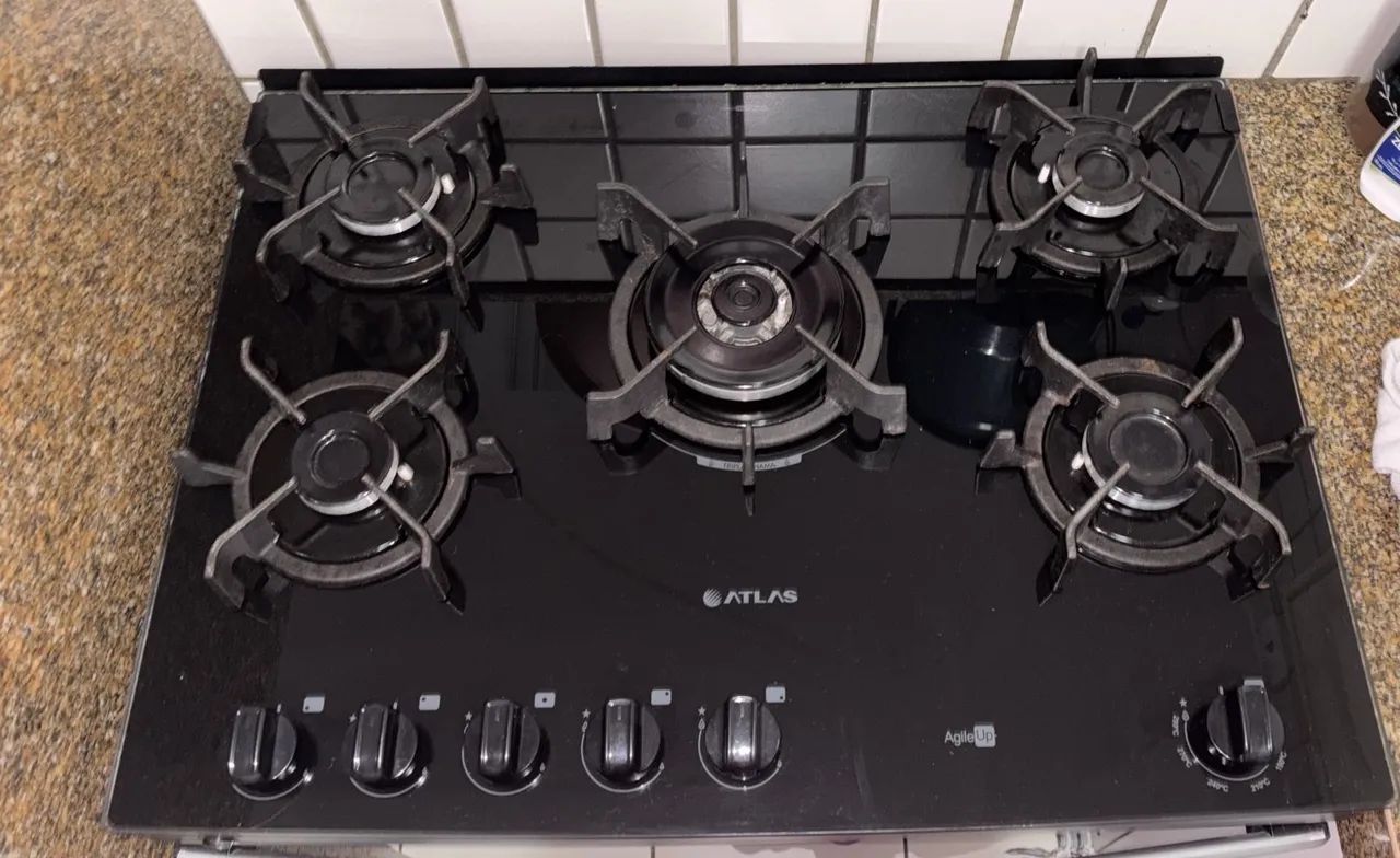 Fogao Atlas 5 bocas 1 ano de uso praticamente novo