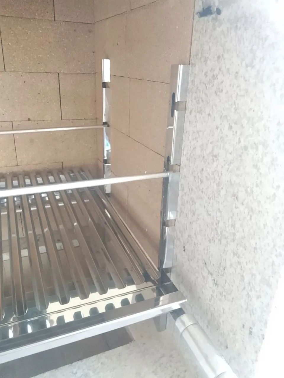Churrasqueira e grelhas de inox  - Foto 5