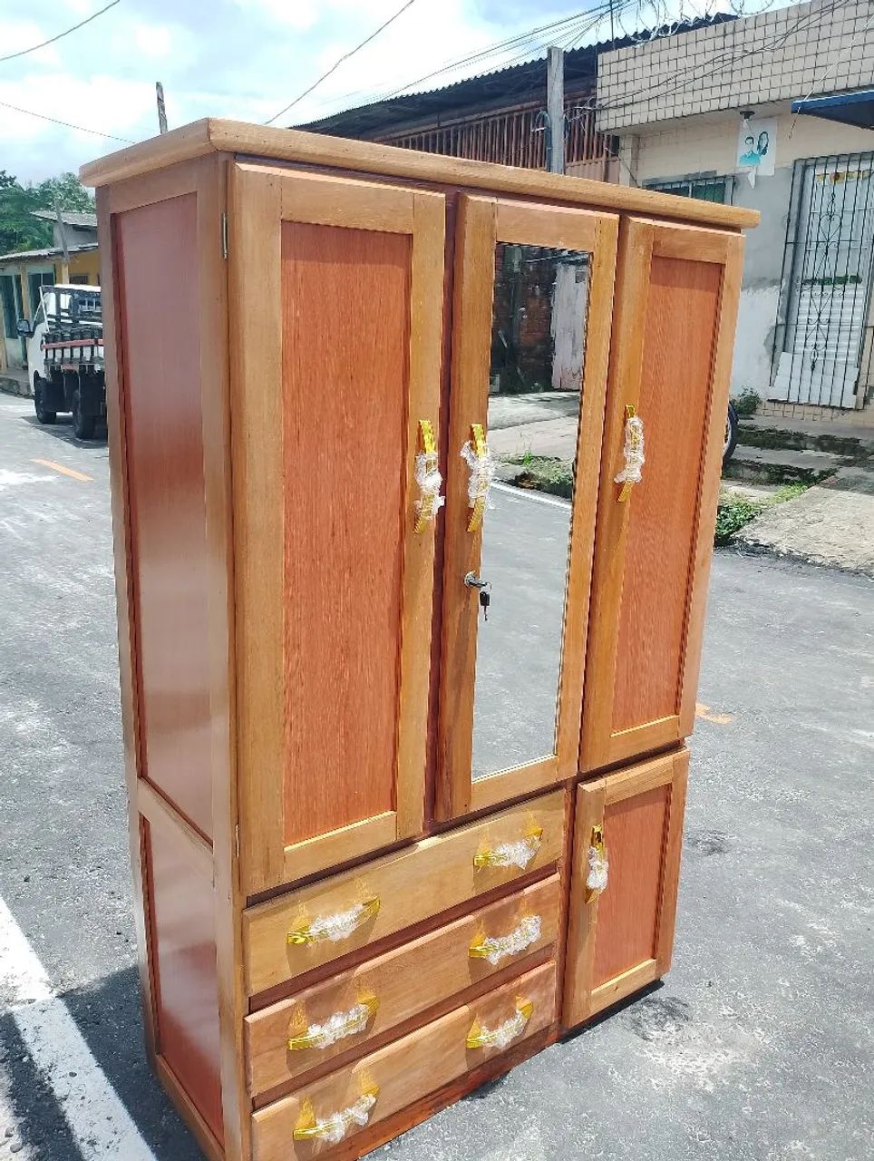 Guarda roupa espelhado Novo. - Foto 5