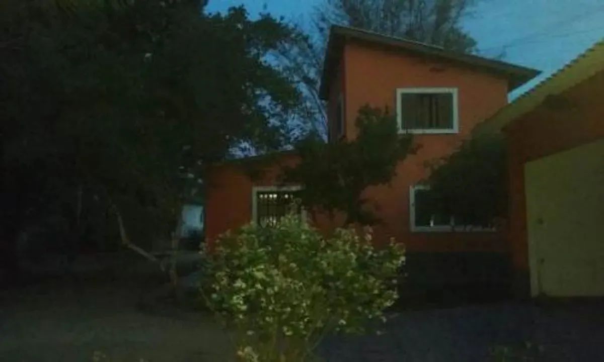 Chácara para Venda em Peruíbe, Guaraú, 2 dormitórios, 1 suíte, 1 banheiro, 4 vagas - Foto 4