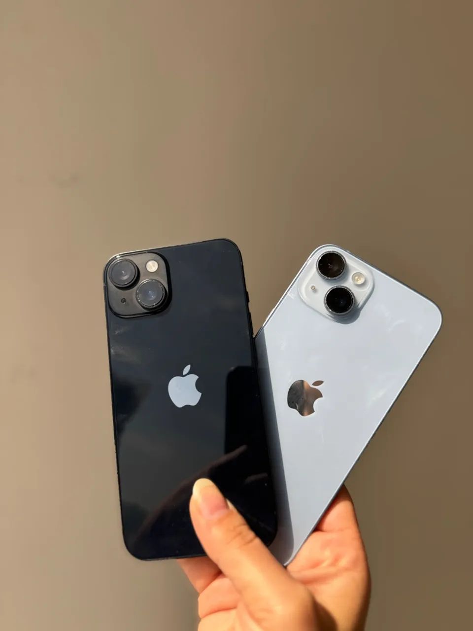 iPhone 14 - Preto e Azul - Seminovos