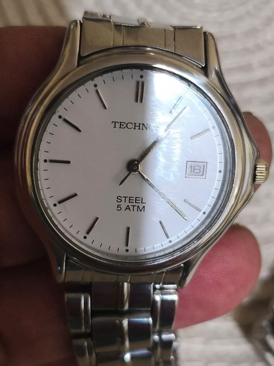 2 relógios technos quartz original  - Foto 5