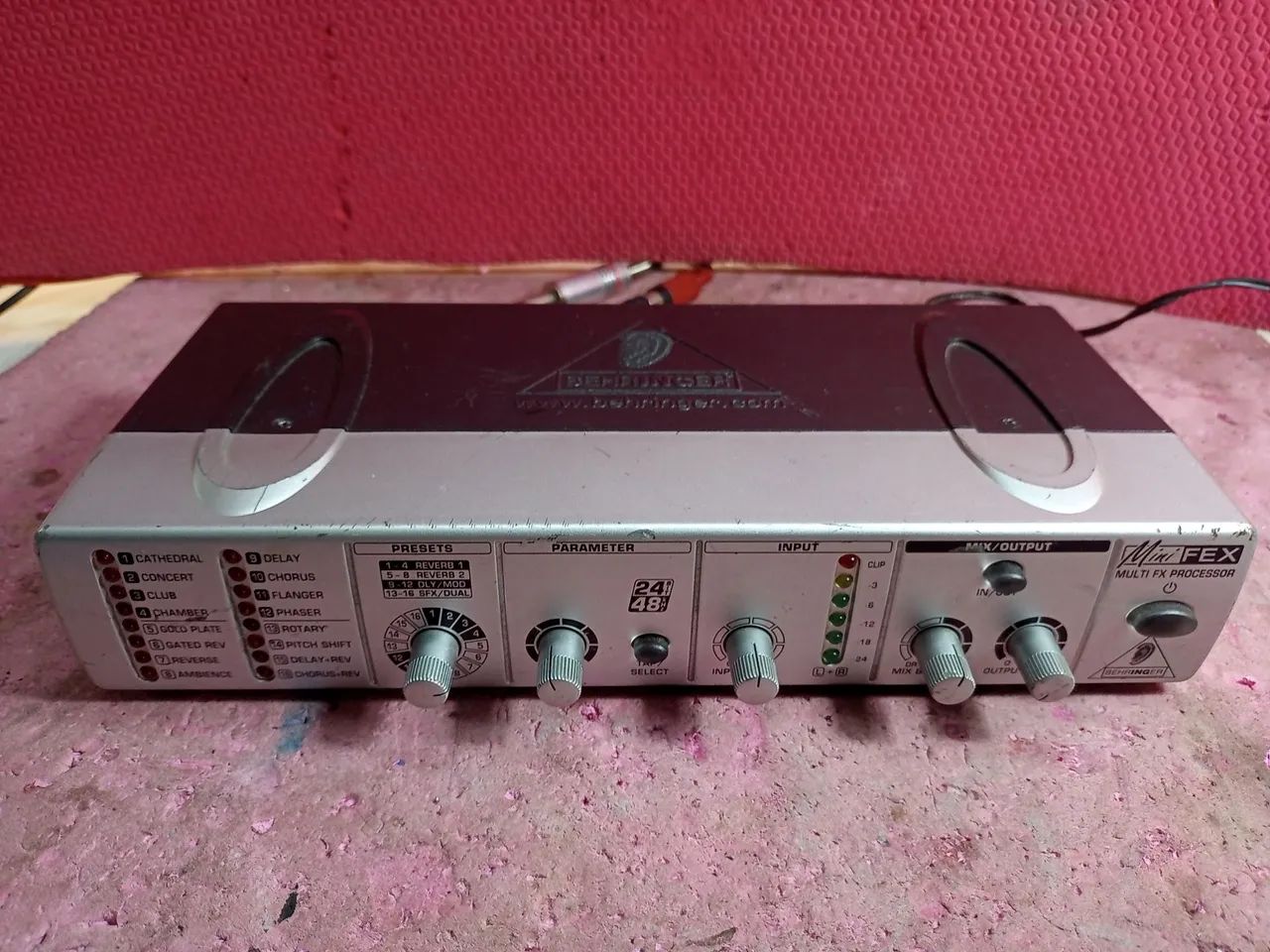 Processador de efeito Behringer Fex800 - Foto 3