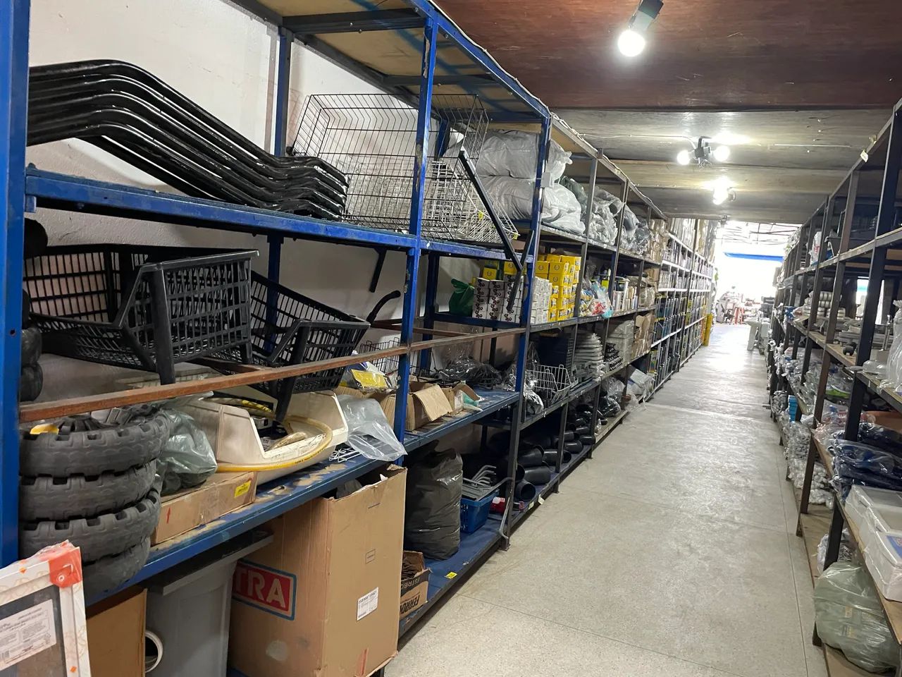 Prateleiras para estoque.  - Foto 5