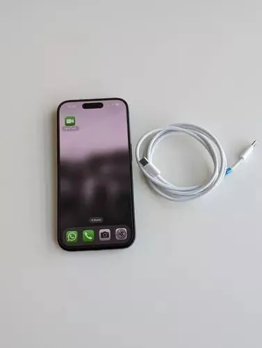 iPhone 15 - perfeito estado ( 8 meses de uso)