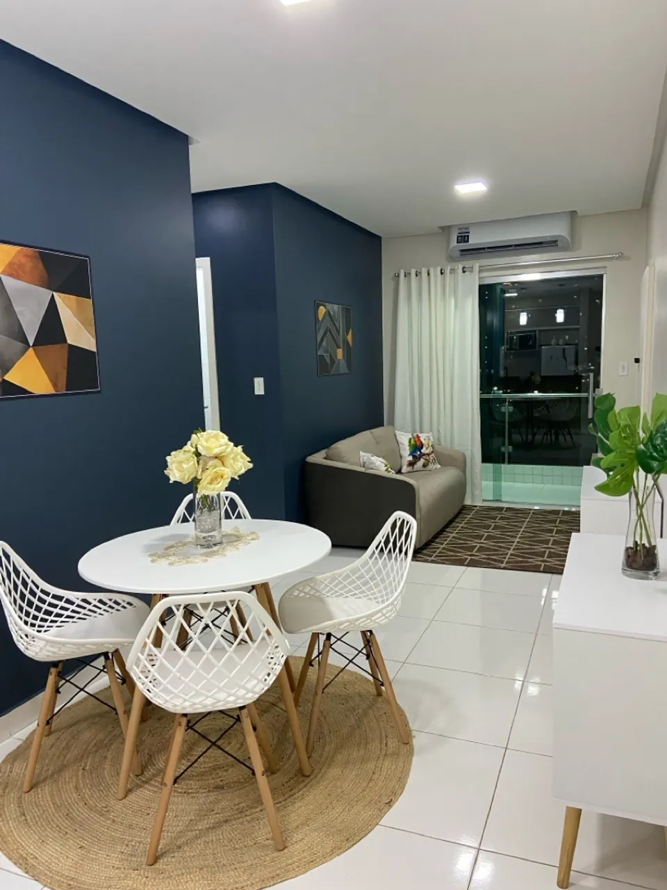 Apartamento 100% mobiliado com 2 quartos na Ponta Negra 70m2