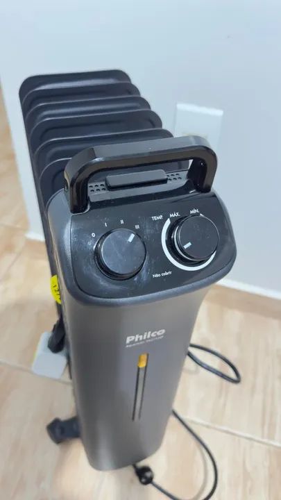 Aquecedor A Óleo - Philco  - Foto 2