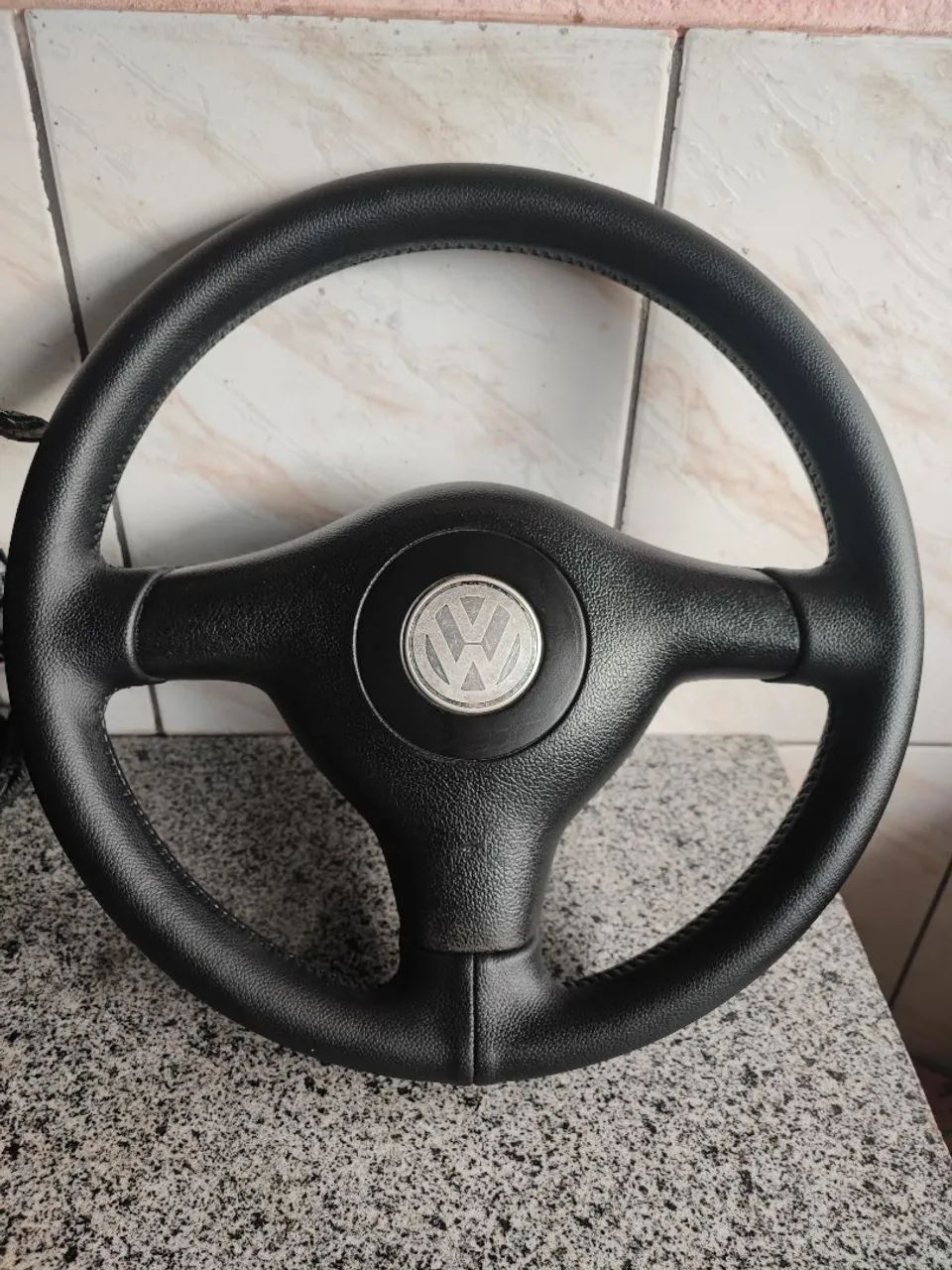 Vendo um volante original do polo 1.6 2004 