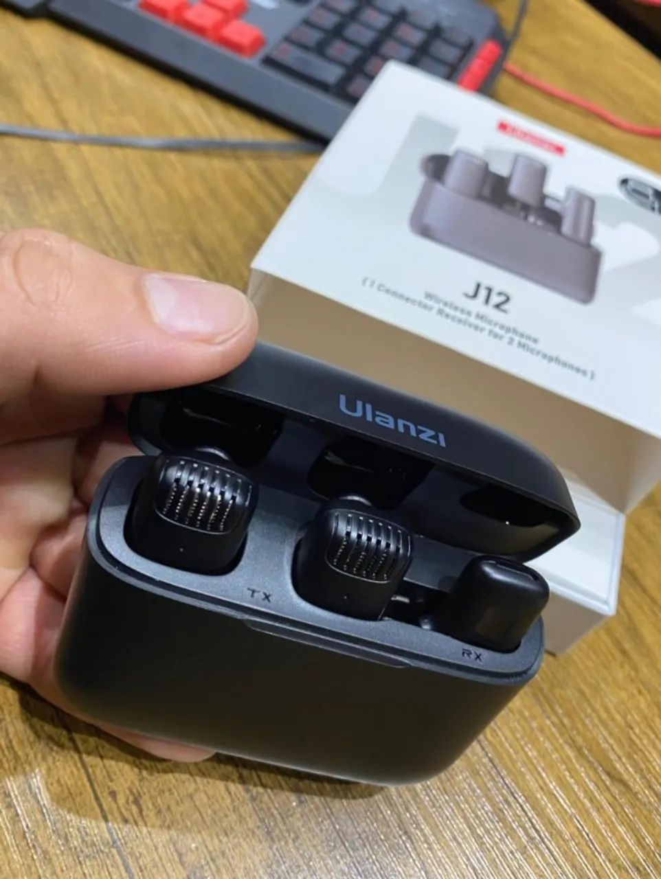 Microfone de Lapela Ulanzi J12 - Kit Duplo