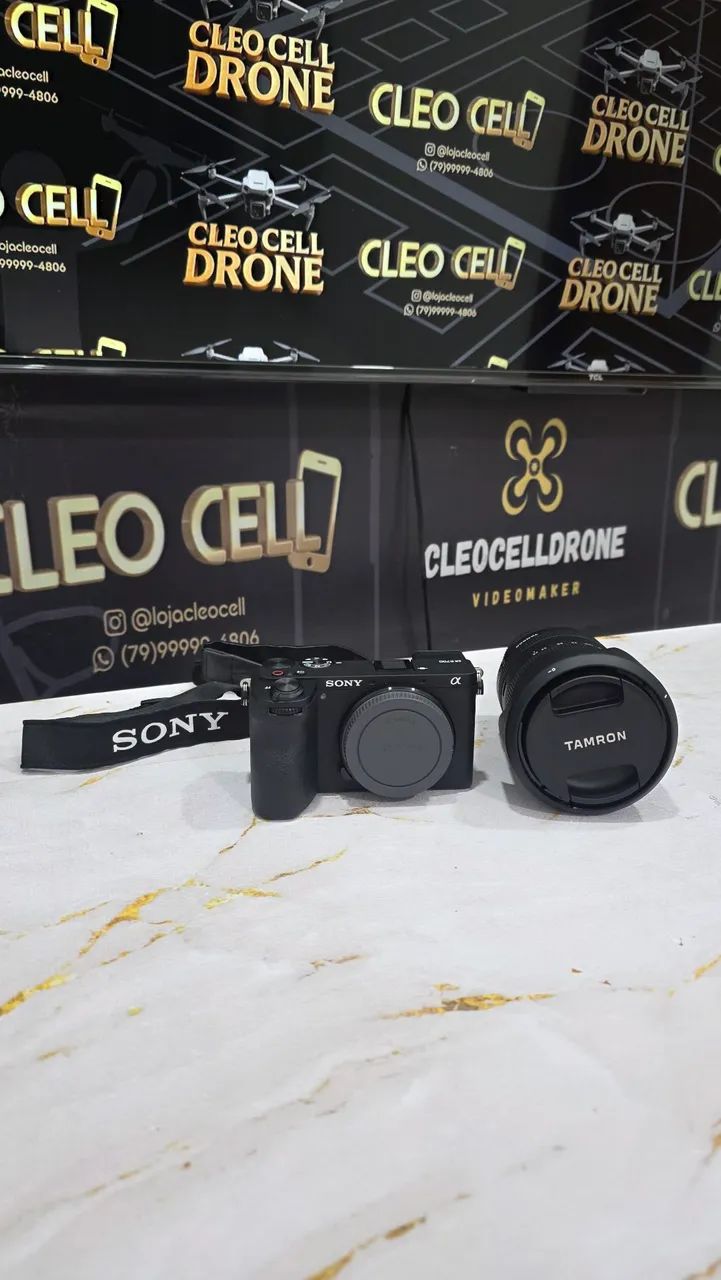Câmera Sony A6700 