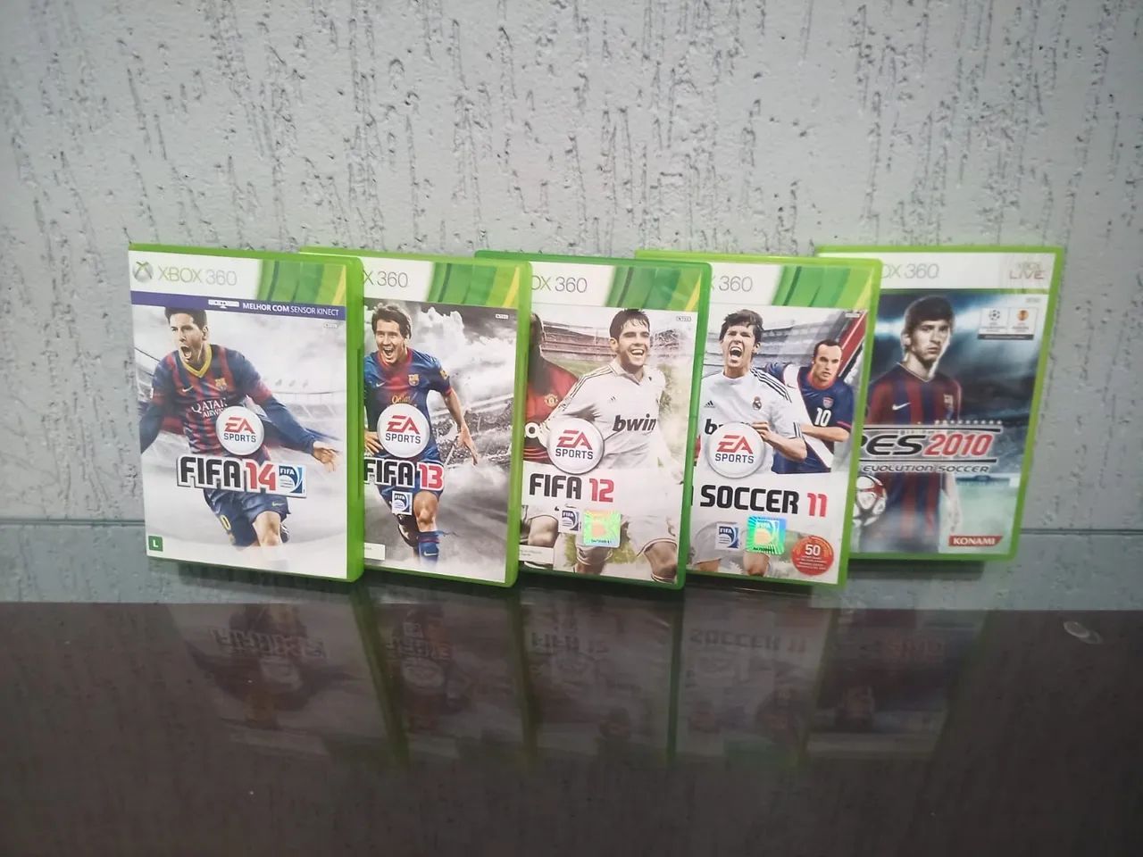 Xbox 360 com Kinect e 2 controles leia a descrição  - Foto 2