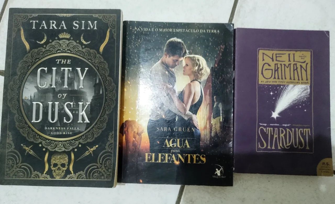 8 livros variados  - Foto 2