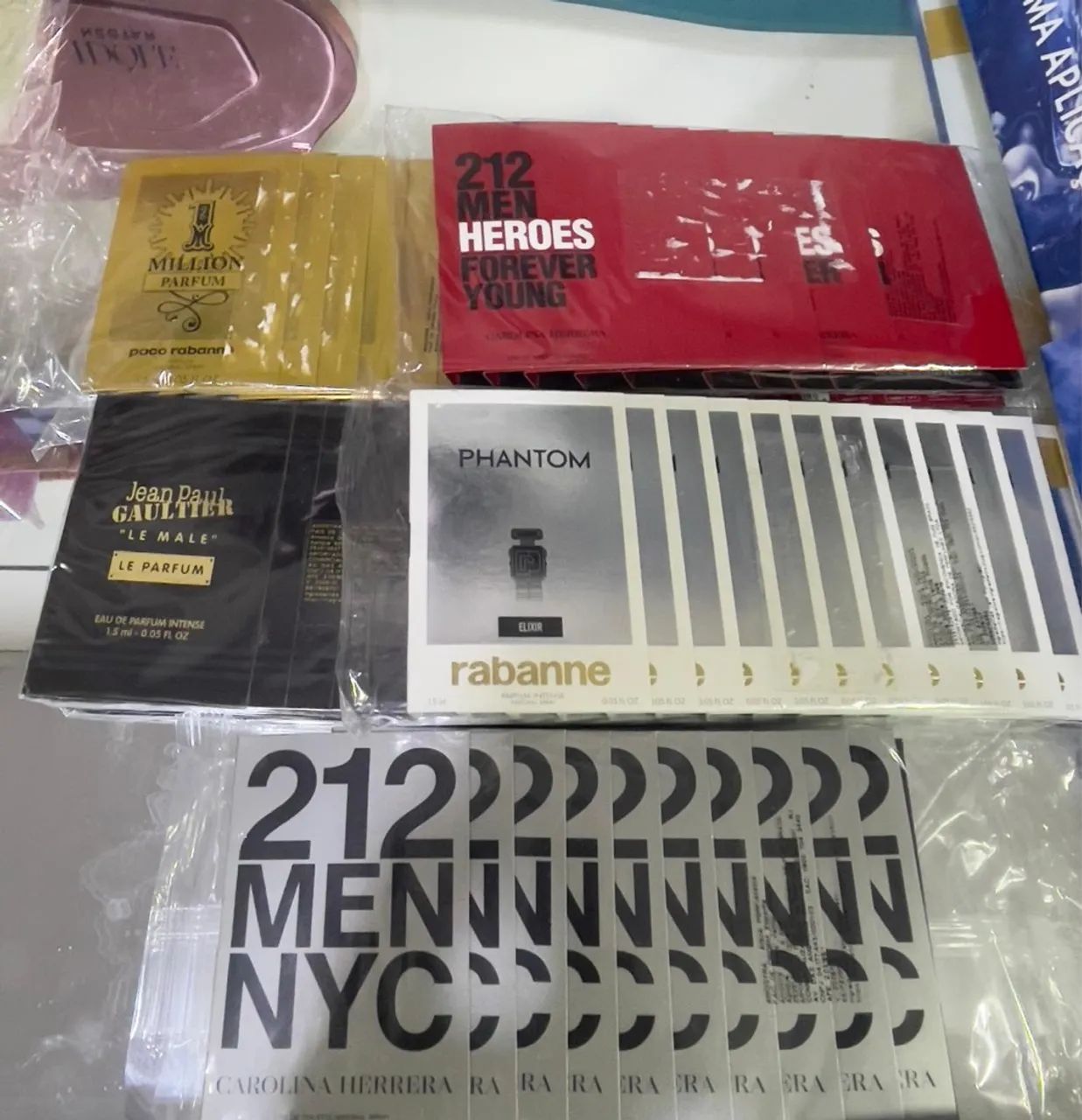 Amostras de Perfume 212 VIP Men NYC e Phantom Paco Rabanne - Foto 3