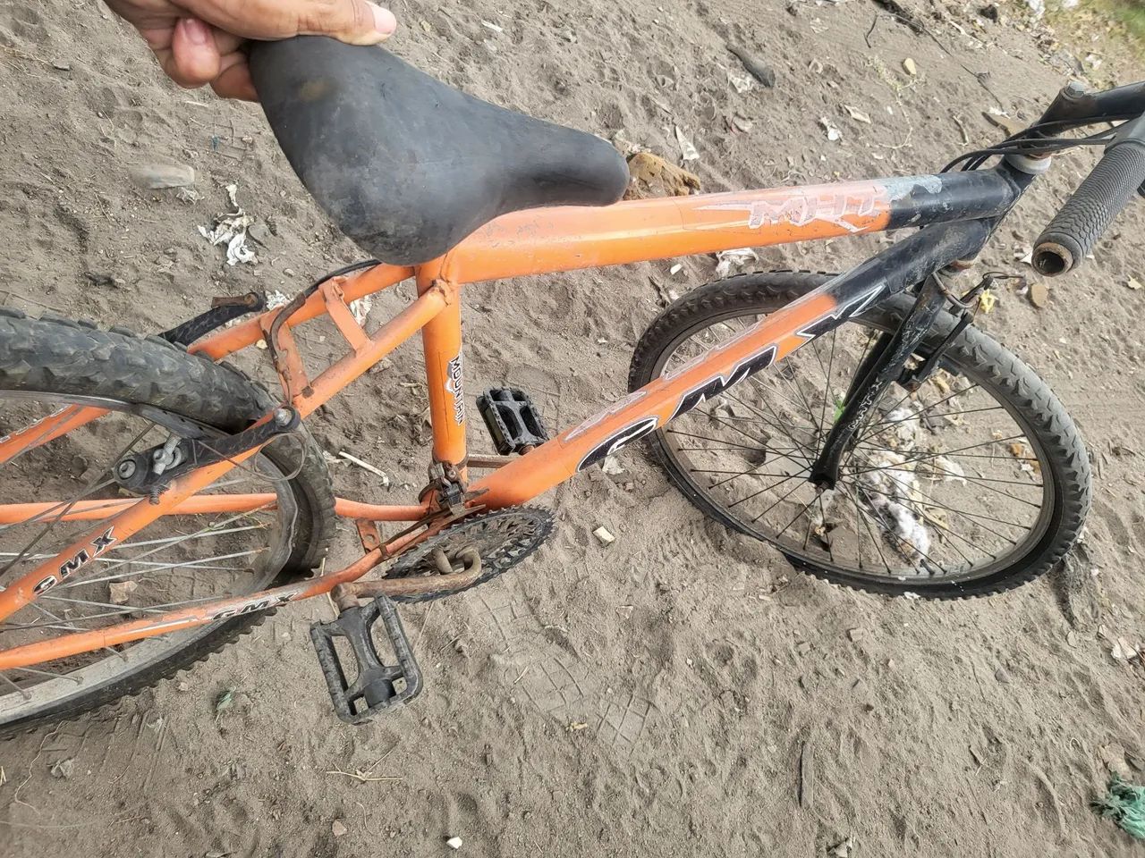 Bicicleta antiga  - Foto 2