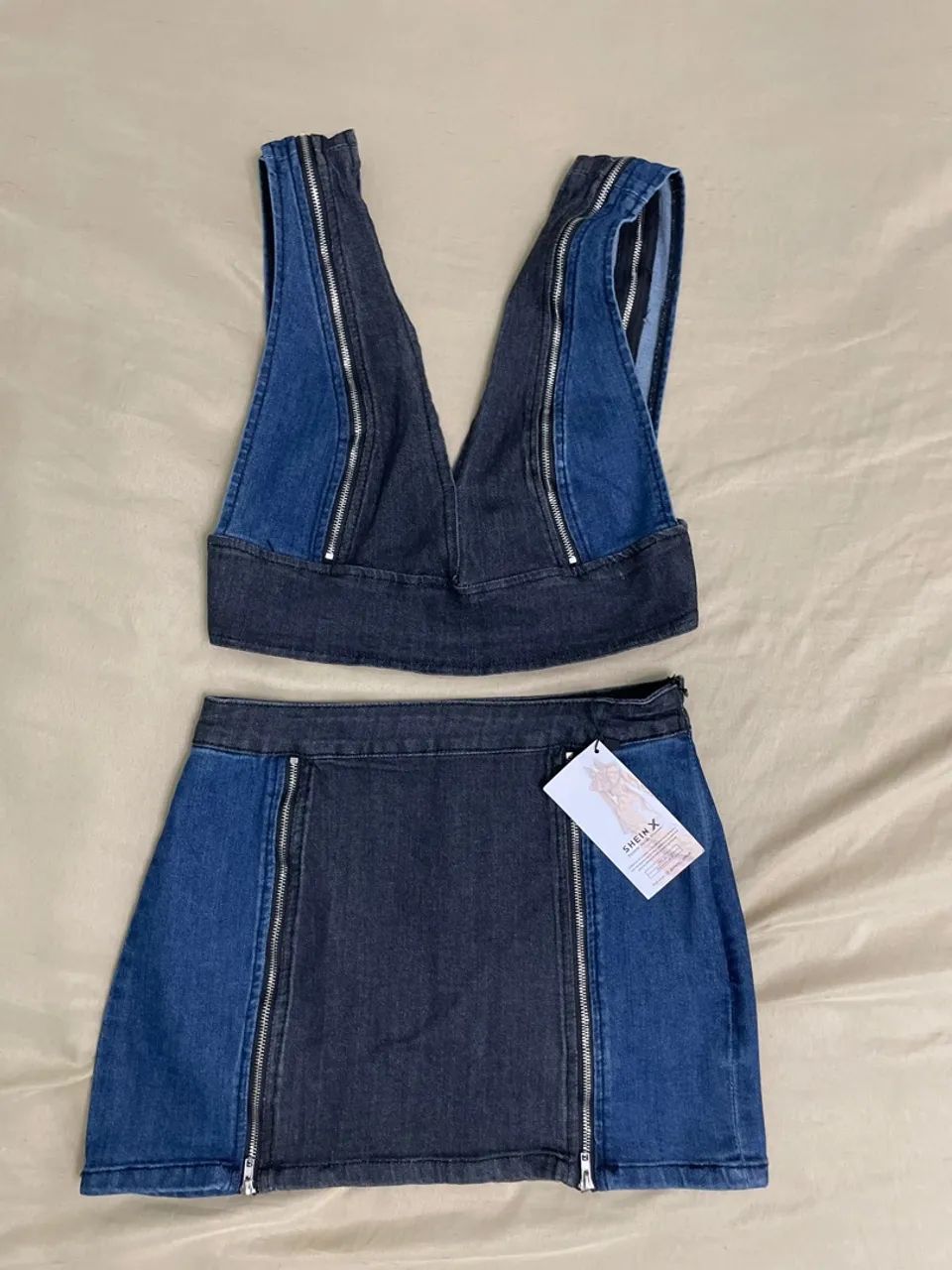 Conjunto Jeans com Detalhe de Zíper shein tamanho p 