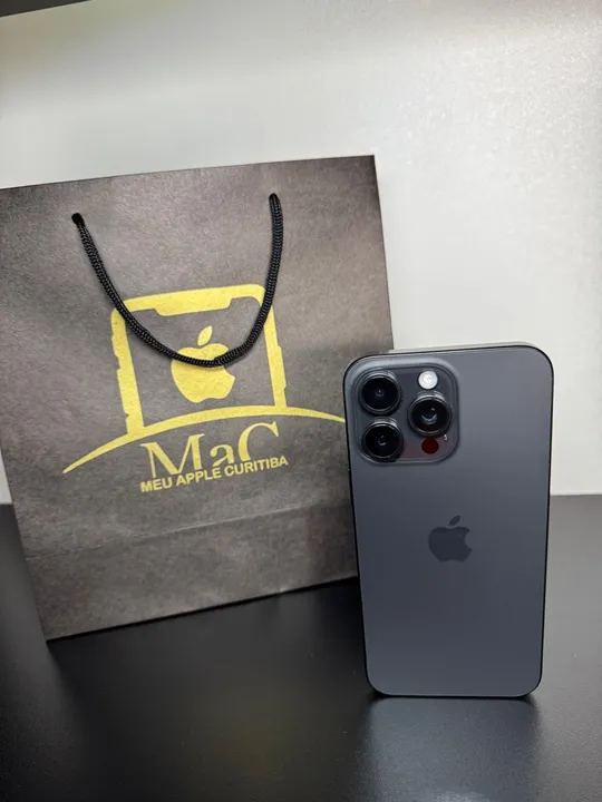 iPhone 15 pro Max 256gb - coloração preta - loja física
