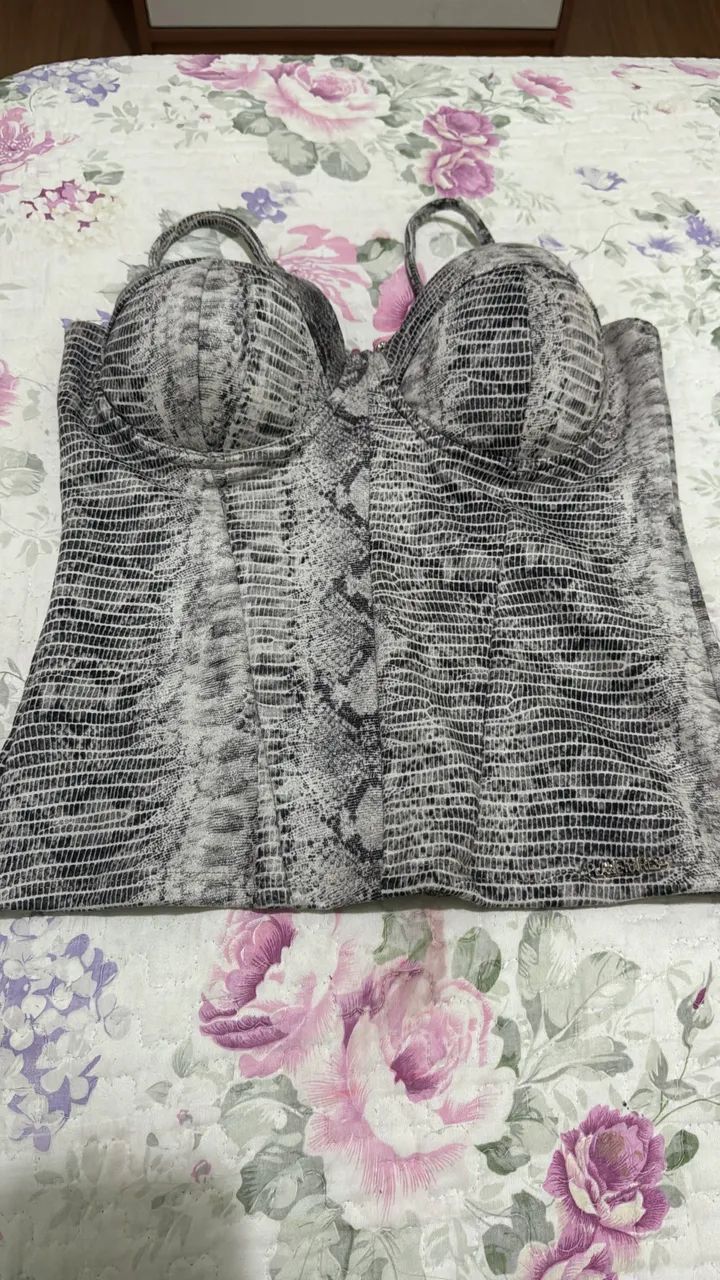 Blusa com bojo Planet Girls