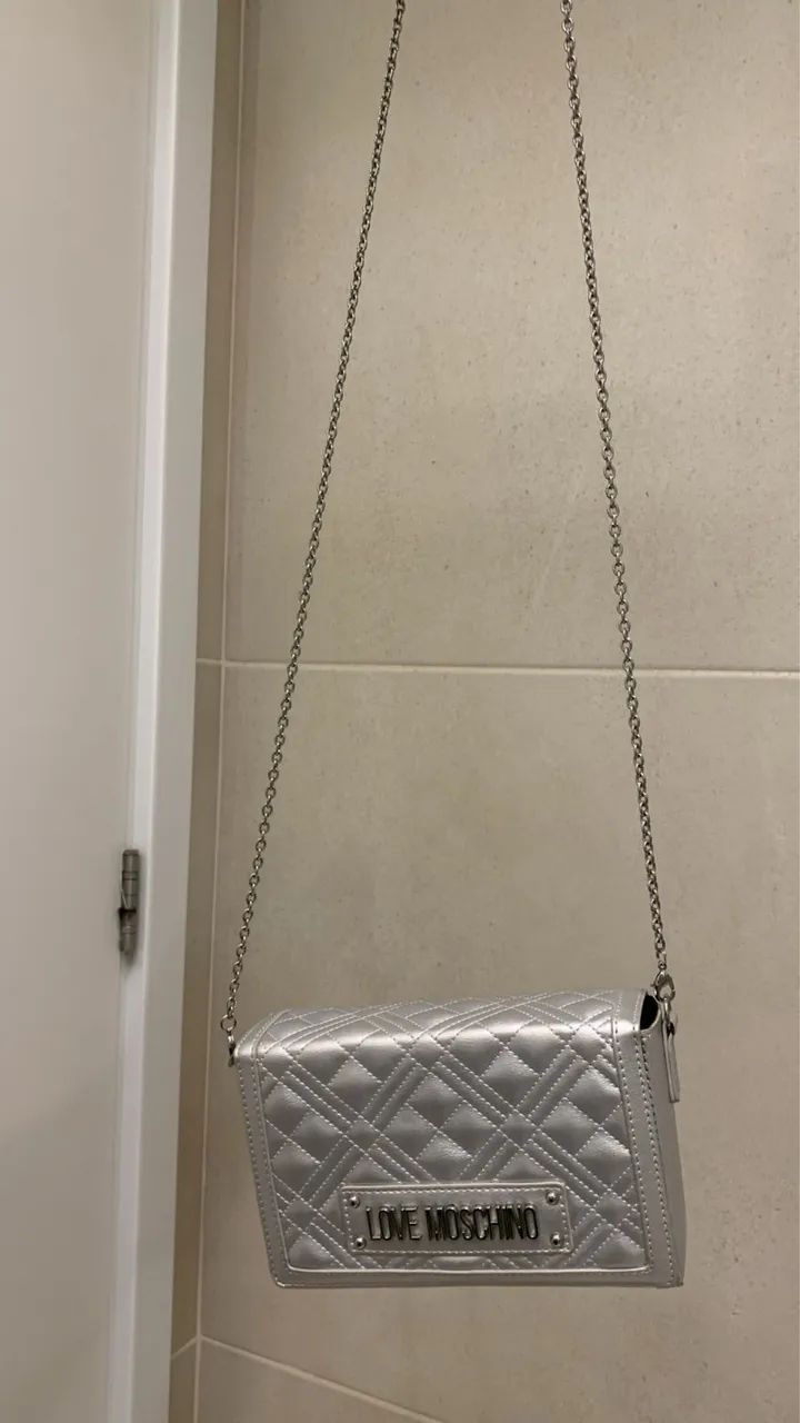 Bolsa MOSCHINO PRATA em matelassê ORIGINAL - Foto 3
