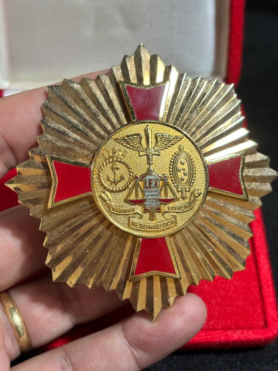 Medalha antiga da Ordem do Mérito Militar - Foto 3
