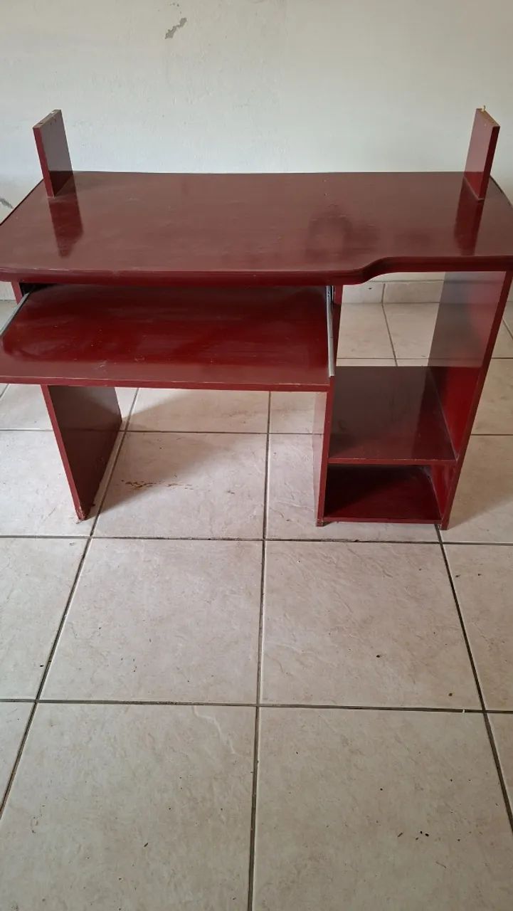 Mesa para computador  MDF usada - Foto 3