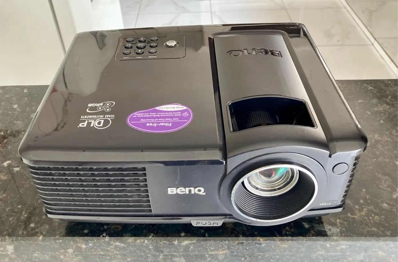Projetor Benq * pouco uso * lâmpada nova  - Foto 5