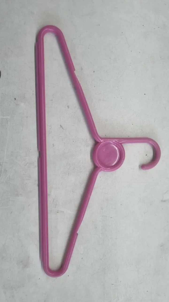 Cabide de Plástico Rosa para Roupas 50 Unidades