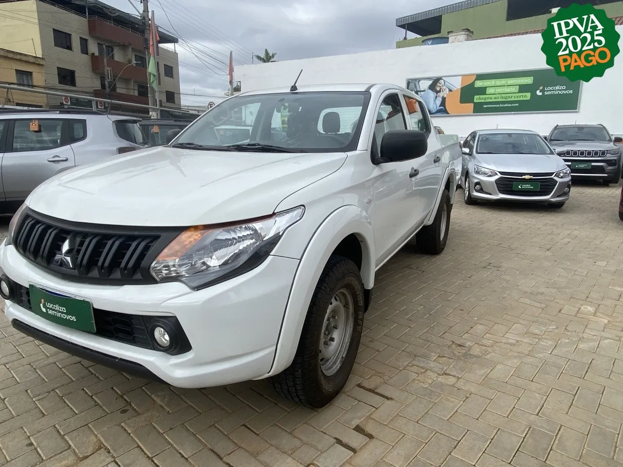 Mitsubishi L200 triton 2023 2.4 16v turbo diesel gl cd 4x4 manual