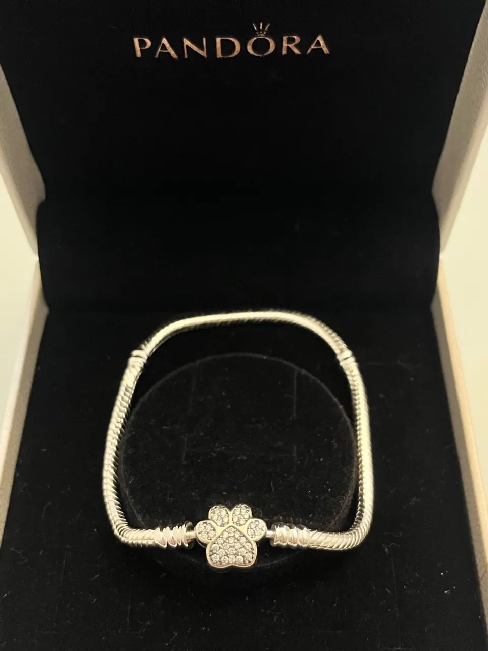Pulseira Pandora com berloque de patinha - Foto 3