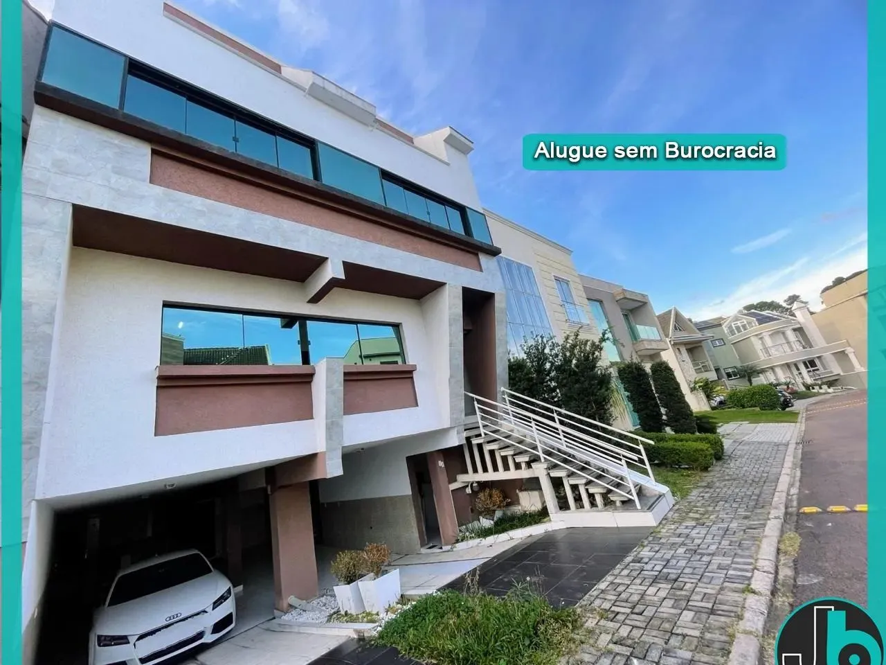 Sobrado em condomínio para Alaugar no Bairro Alto com 3 quartos, 1 suíte, 4 banheiros e 4