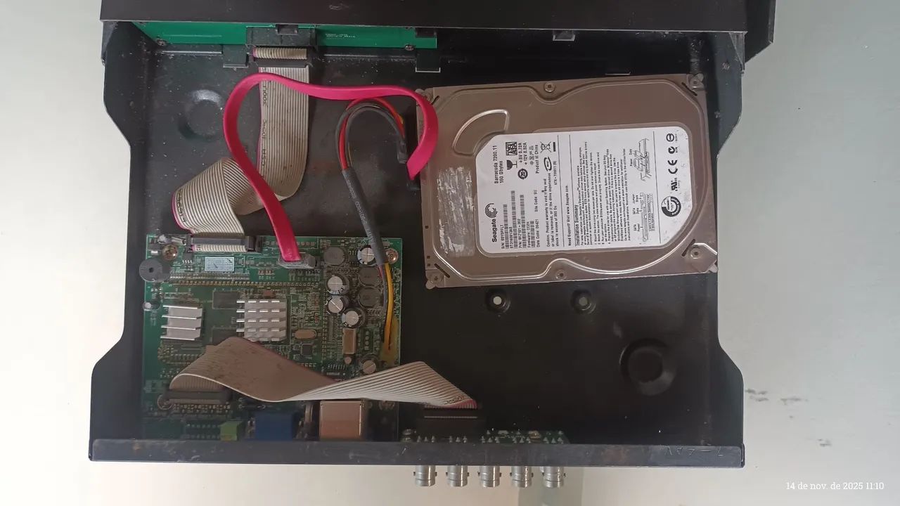 DVR 7804av usada - Foto 3
