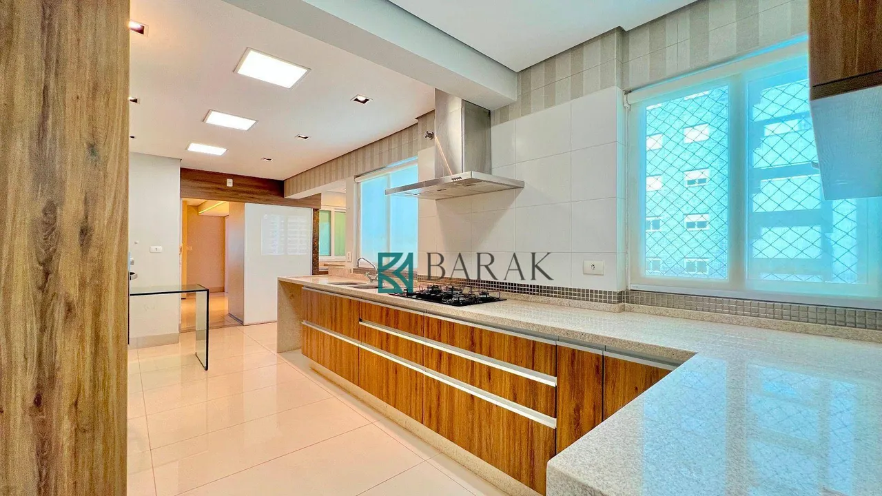 Apartamento com 3 suítes à venda, 152 m² por R$ 1.850.000 - Zona 01 - Maringá/PR