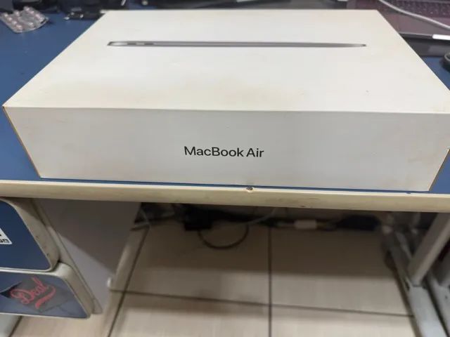 Caixa MacBook Air 13 A2337