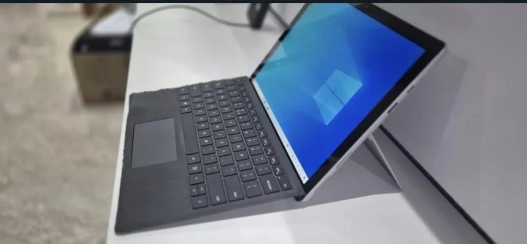 Microsoft Surface pro 5 Core i5 8GB SSD240GB Touch - Foto 5
