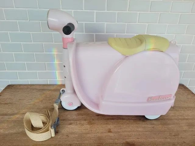 Mala de bordo com assento e rodinhas infantil (scooter)