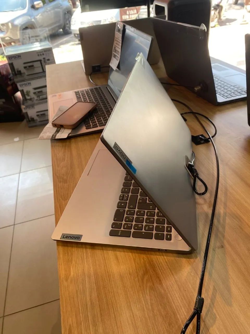 Notebook Lenovo  - Foto 2