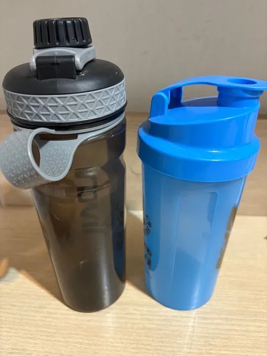 2 garrafinhas de água - Foto 3
