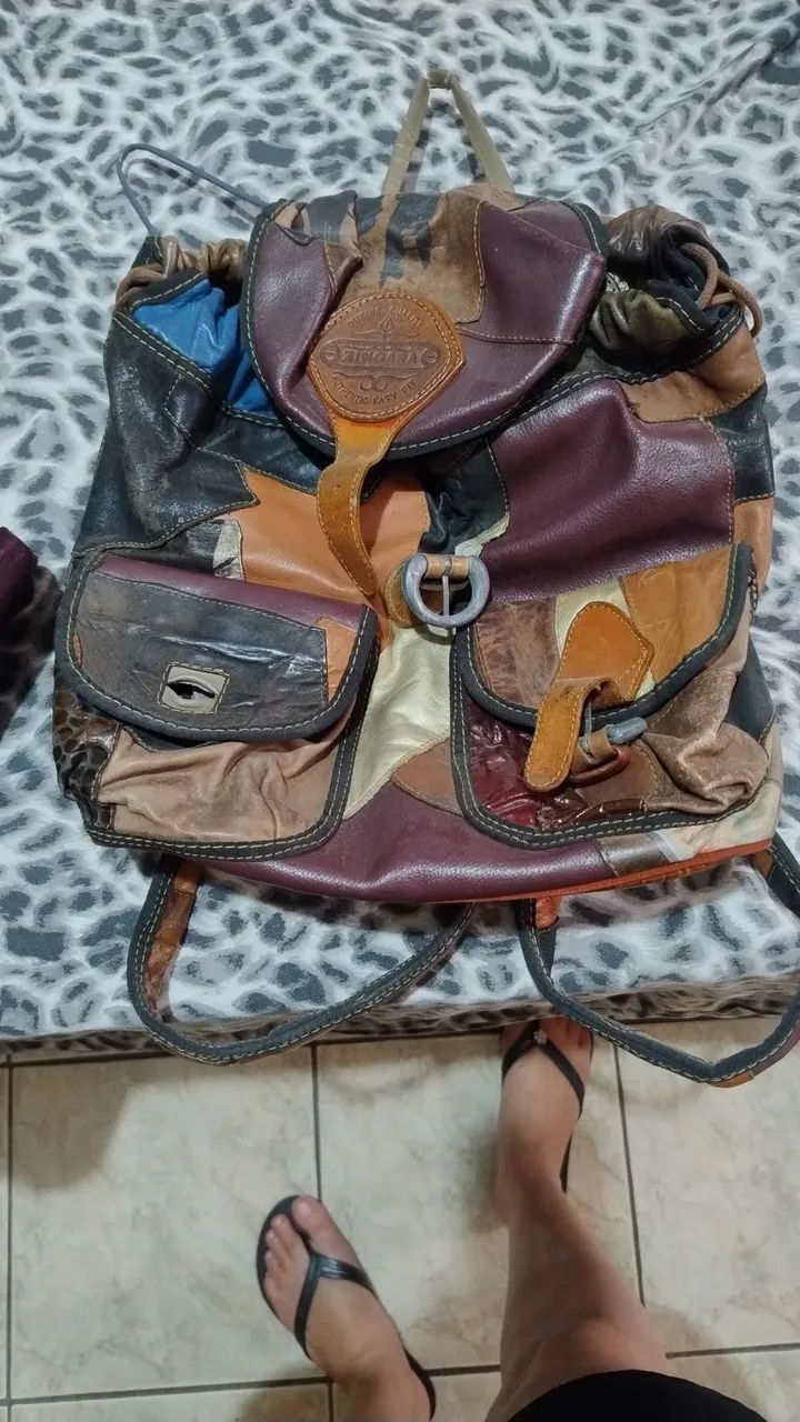 Mochila de Couro Vintage - Estilo Patchwork