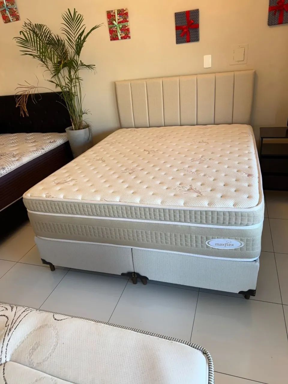 Colchão Queen MAXFLEX TOP COMPLETO - Entrego!  - Foto 2