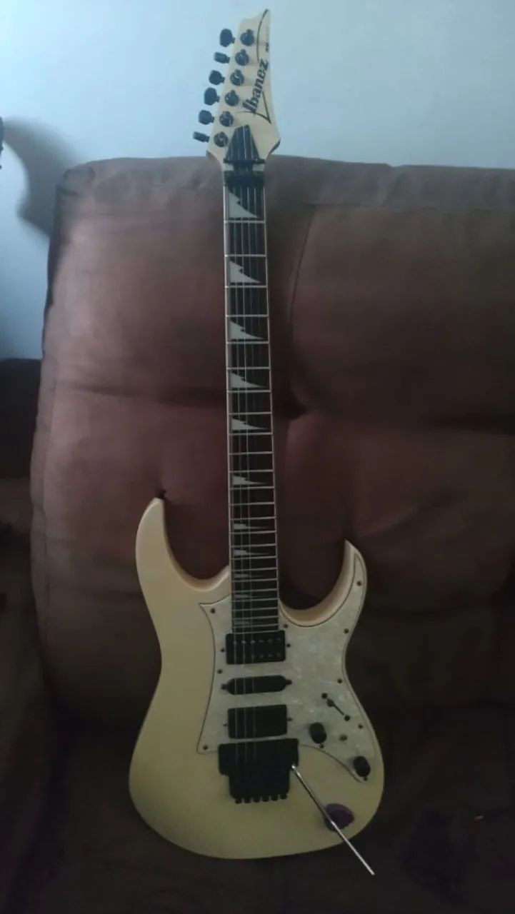 Guitarra Ibanez RG350DX  - Foto 2