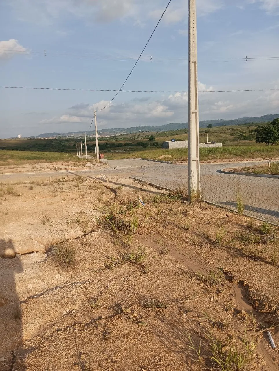 Vendo ou repasso terreno no alto da vitória 2° etapa  8x20.