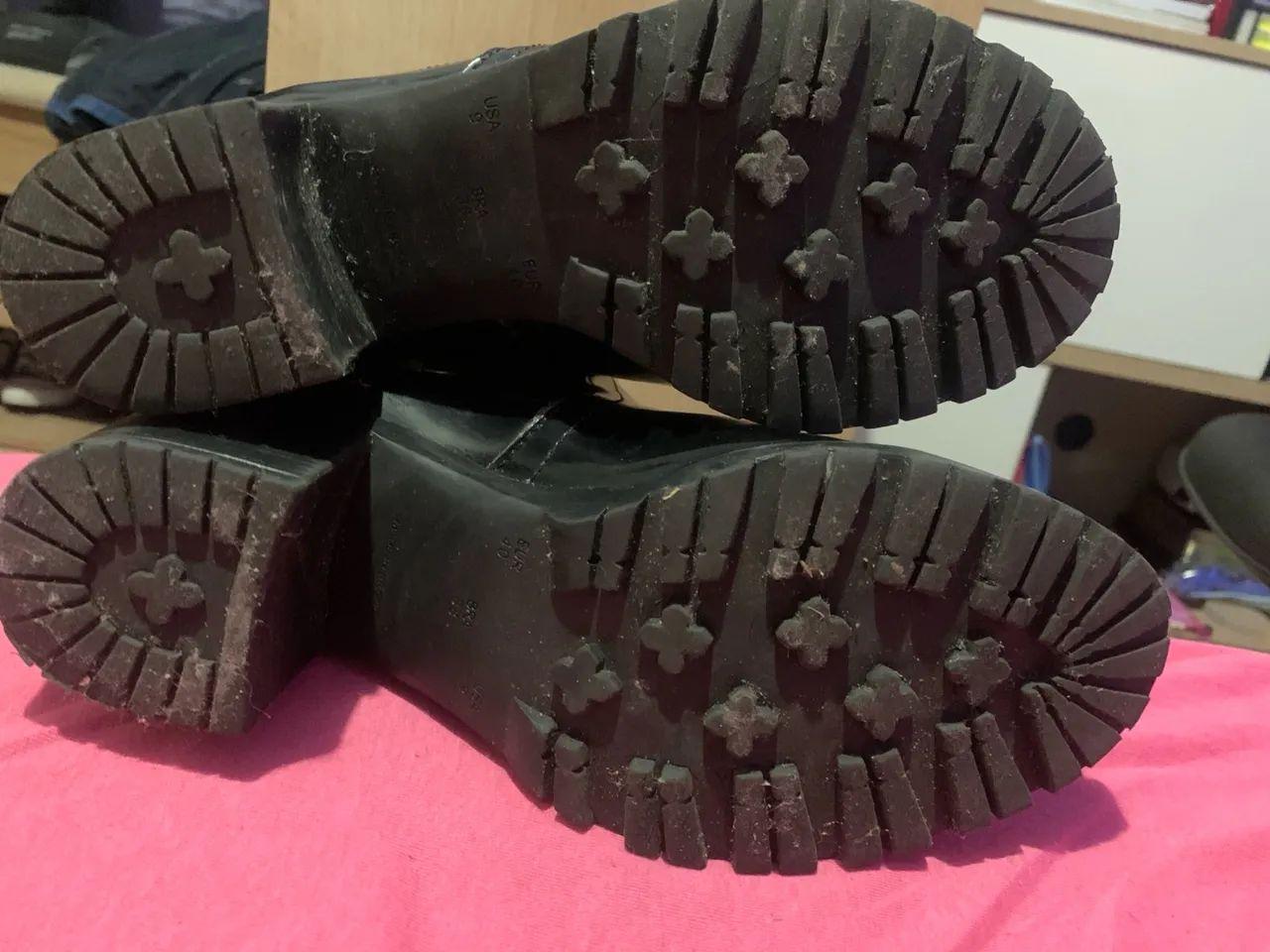 Botas Chelsea Preta - em estado de Nova - Foto 2