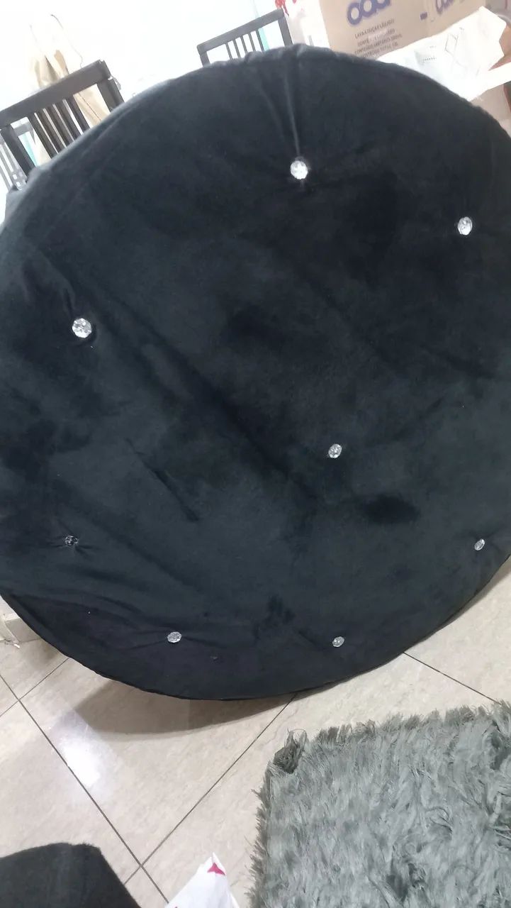 Large Round Pouf64960475271554121