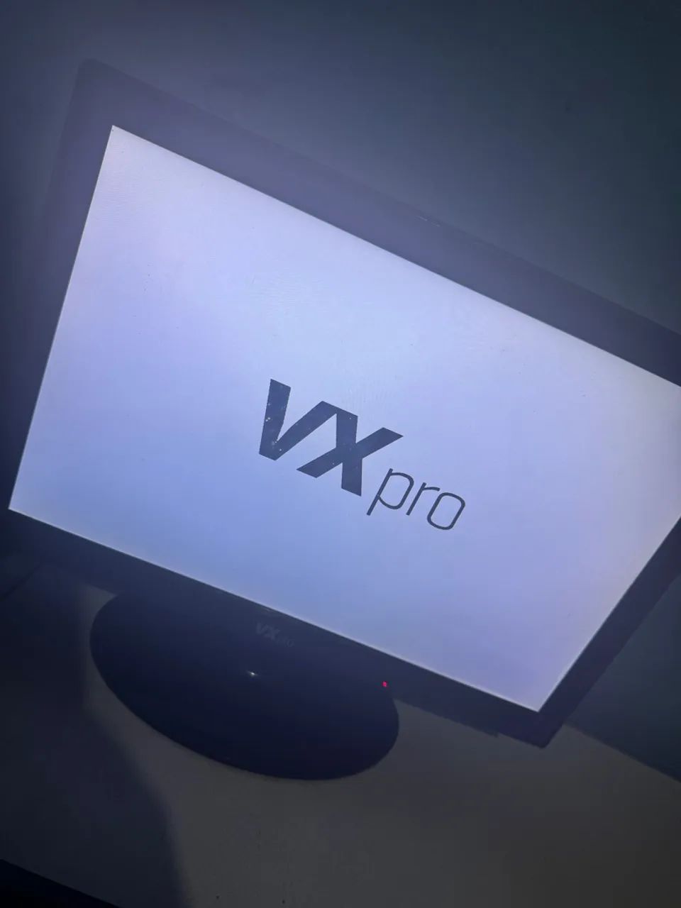 Desapego Monitor Led 15.6 VxPro HDMI e VGA  - Foto 2